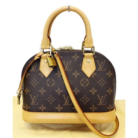 Products by Louis Vuitton: Alma BB